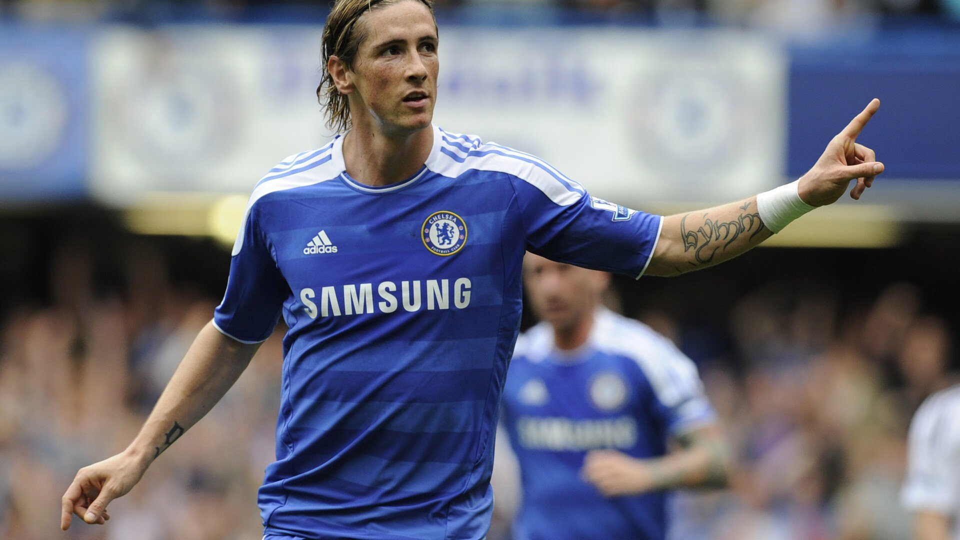 九游下载安装-克莱尔·柯尔赞展现强大耐力与爆发力，克莱尔库赞